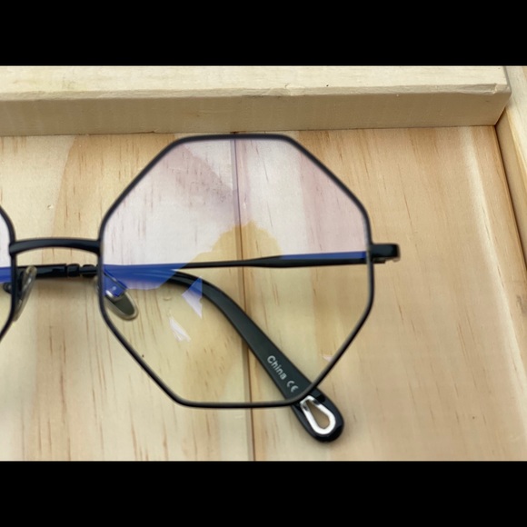 Octagon geometric clear glasses - Picture 2 of 11